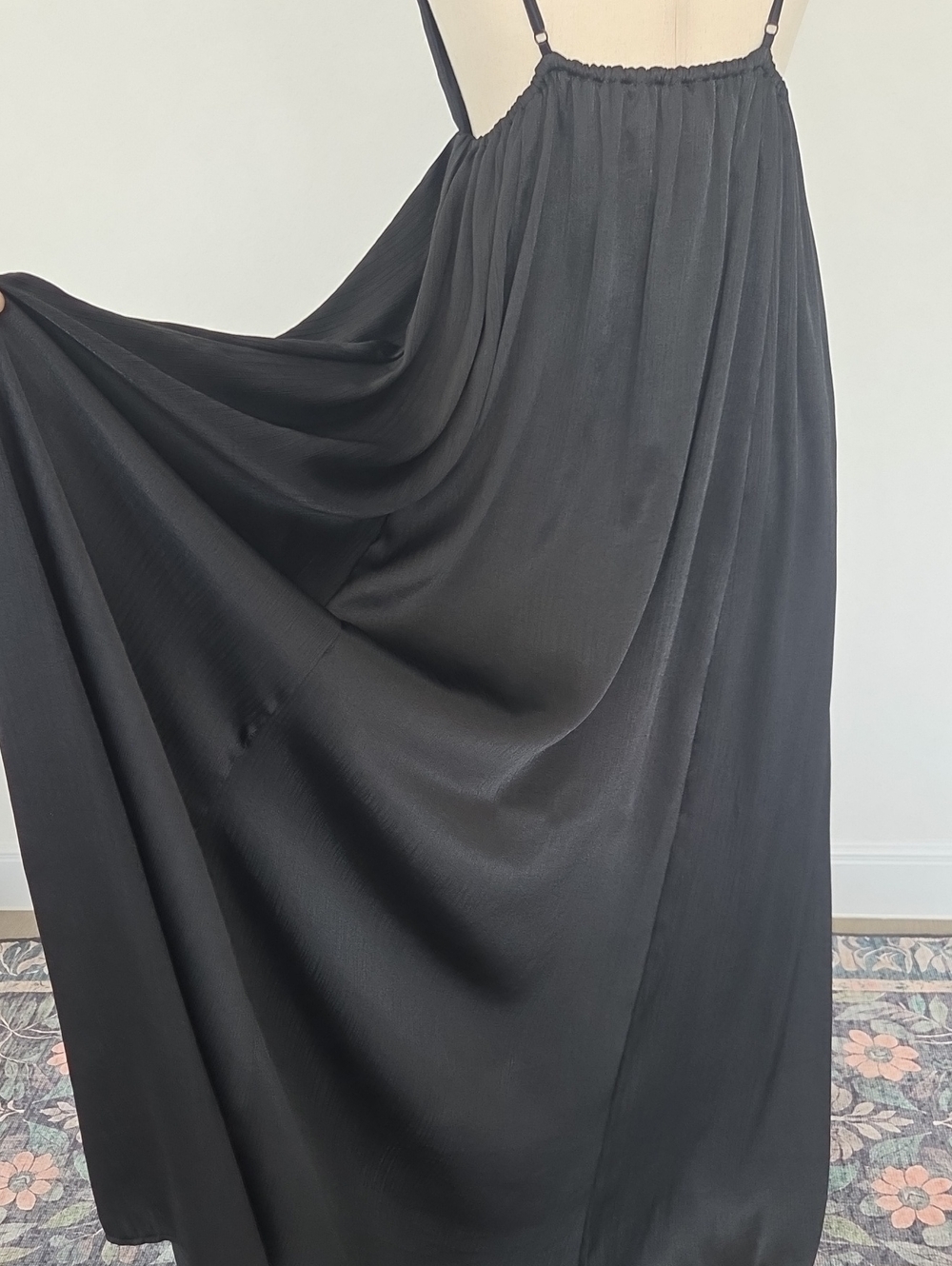Free People Black Plunging V-Neck Maxi Long Stevie Dress Witchy Goth Gown Large - Picture 4 of 7